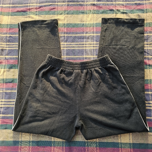Boys Puma Sweatpants - Picture 4 of 6